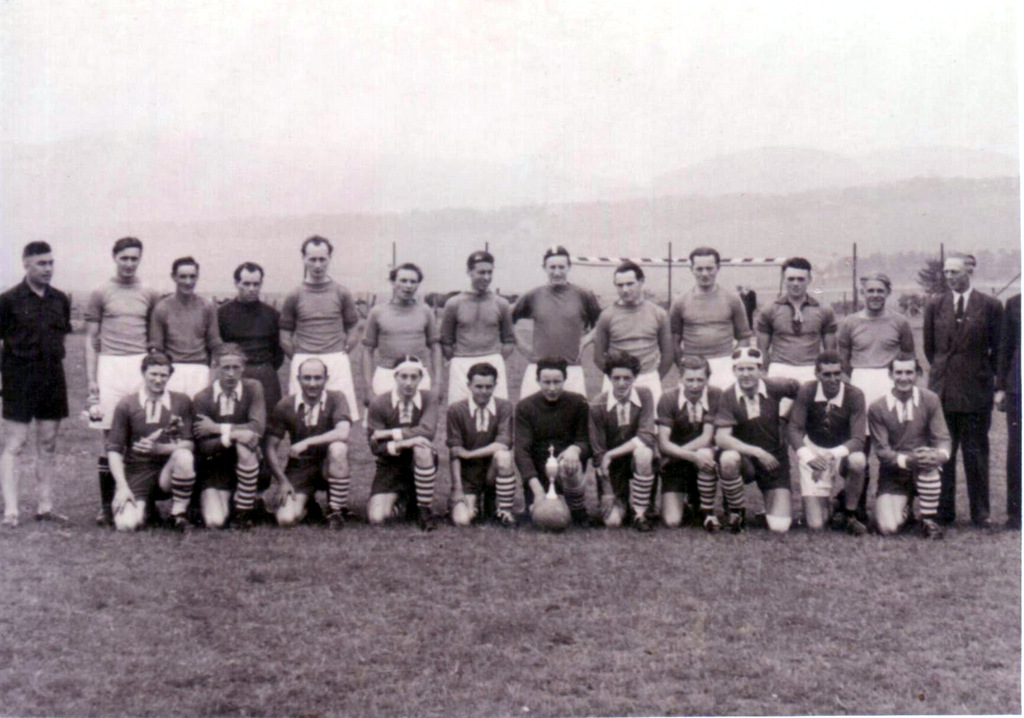 Die 1. Herren 195?
o: ?, Becker ?, ?, Wunder, Waschke
u: ?, Eckert, Beier, Wassermann
