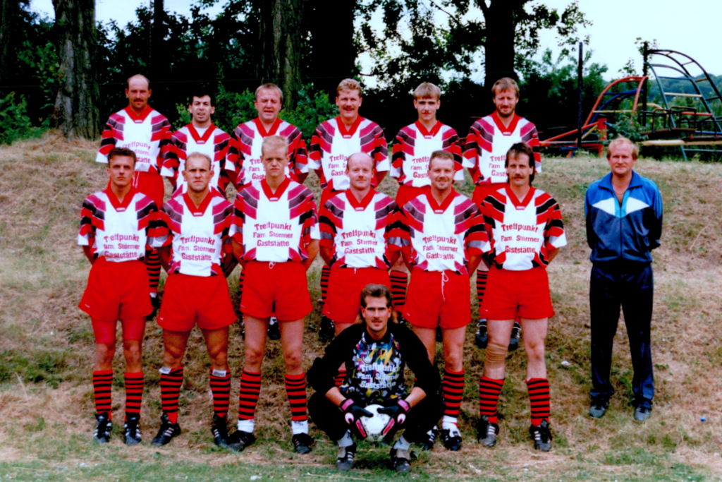 Die 1. Herren 199?
o: Kirscht, 
m: ?, Voges
u: ?
